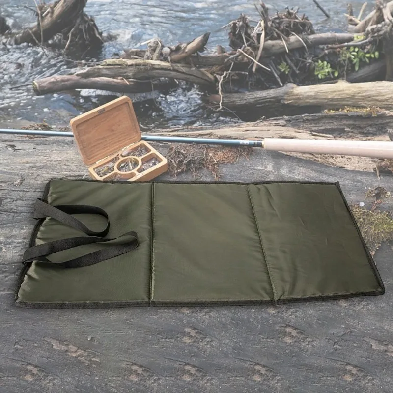 Desk Corner Mat - Alas Lipat untuk Melepas Ikan dari